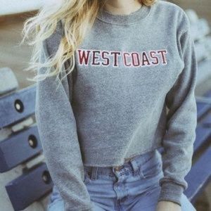 Brandy Melville West Coast Cropped Sweater